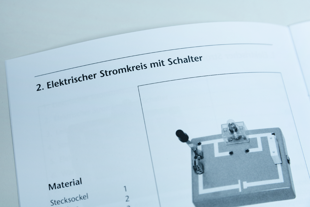 KIT CIRCUITI ELETTRICI CORNELSEN - 31772